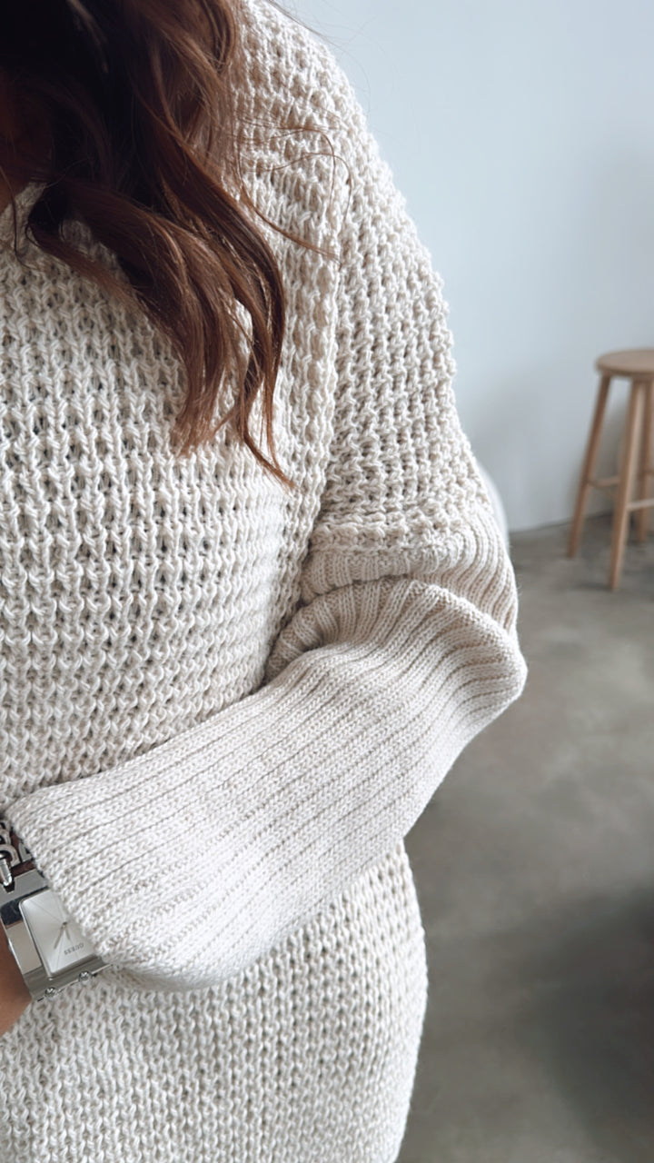 grober Strick Pullover, engere Ärmel, V-Ausschnitt / beige Art. 7439