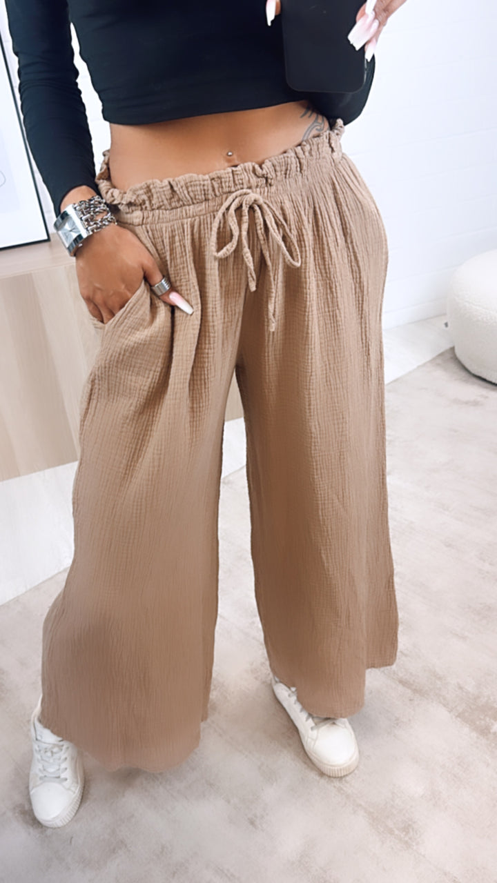 lockere, lange Musselin Hose / camel Art. 6856