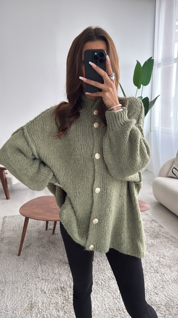 Strick Cardigan mit goldenen Knöpfen / khaki Art. 7377