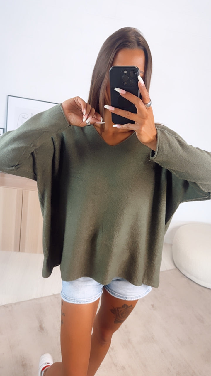 Leichter, super weicher Pullover, V-Ausschnitt / khaki Art. 7087