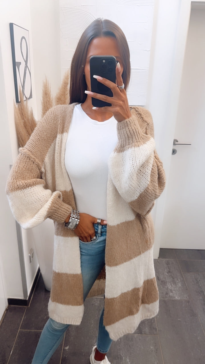 längerer, gestreifter Strick Cardigan / beige - weiß Art. 7312