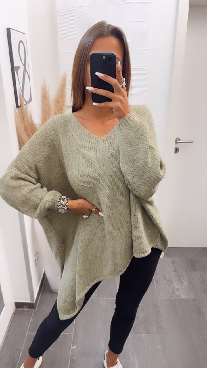 asymmetrischer Pullover/ khaki Art. 7470