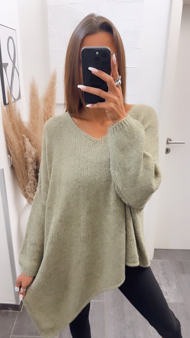 asymmetrischer Pullover/ khaki Art. 7470