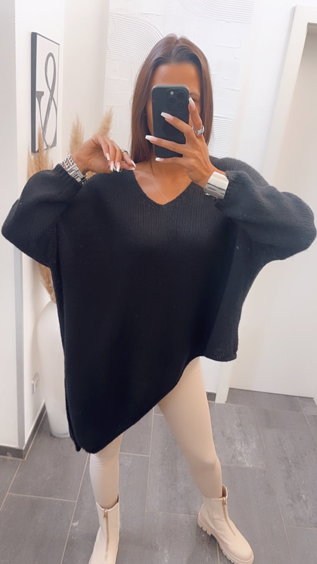 asymmetrischer Pullover / schwarz  Art. 7497