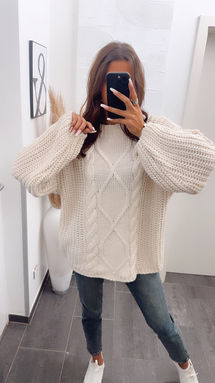 grober Strick Pullover mit Zopfmuster / hell beige  Art. 7969