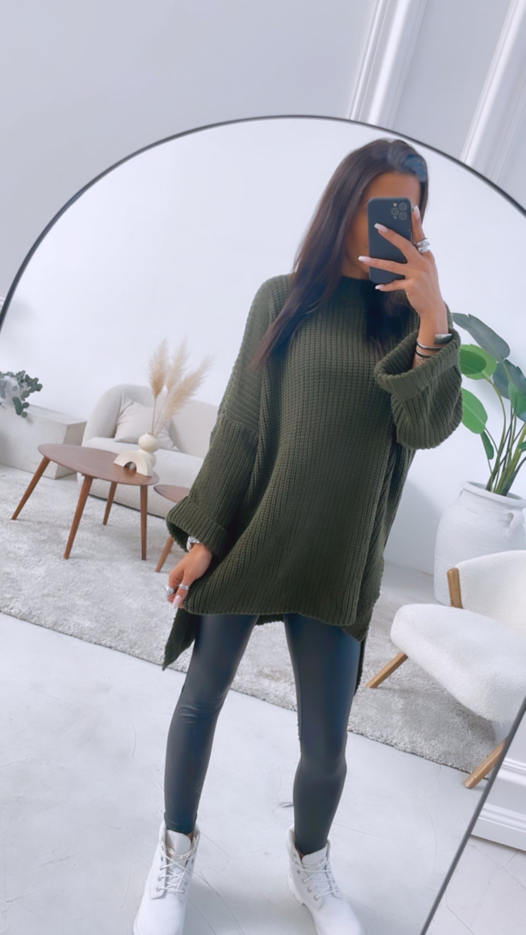 Stehkragen Oversize Pullover mit Schlitz / khaki Art. 3573